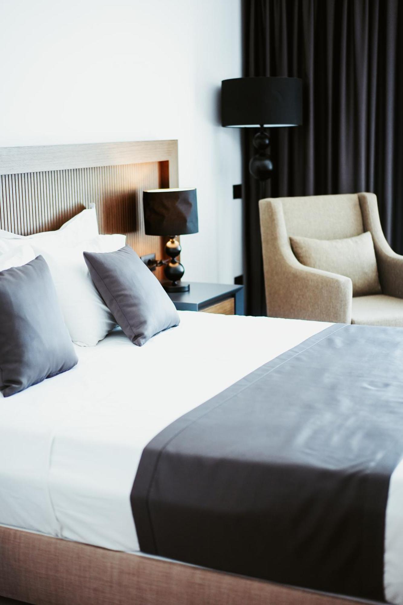 Guest house Palladium Hotel- Private Included Dhermi
