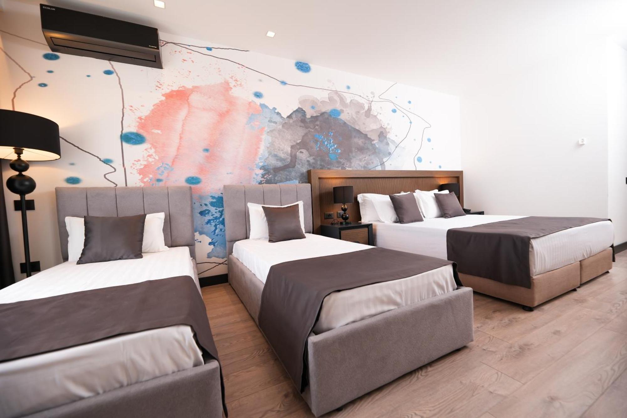 Palladium Hotel- Private Included Guest house Dhermi